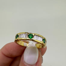 Load image into Gallery viewer, 18k Yellow Gold Emerald &amp; Baguette Diamond Ring