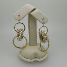 Load image into Gallery viewer, Pearl Ring Drop Earring
