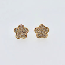 Load image into Gallery viewer, Diamond Flower Earrings